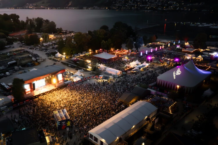 20250801_MAINSTAGE_VALENTINTRIPET-